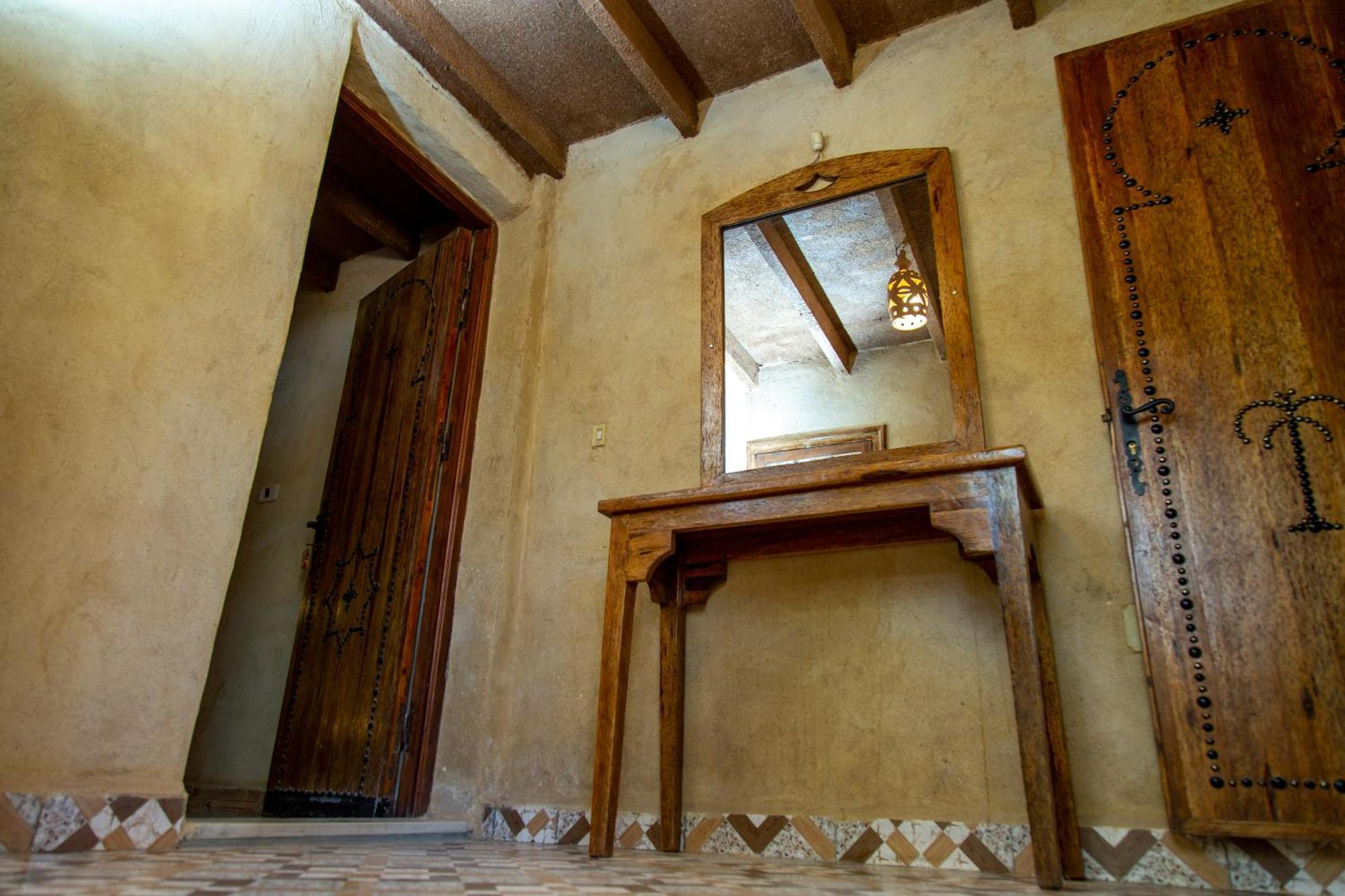 Dar Horchani توزر المظهر الخارجي الصورة